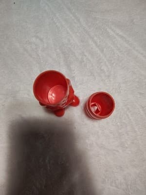 Vintage 2012 Crayola Stand Up Plastic Red Crayon Sharpener Figure Mexico - Thumbnail 3