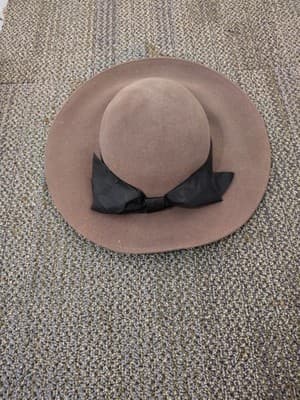 Vintage 1970's-does-30's brown felted wool brimmed hat With Ribbon - Thumbnail 2
