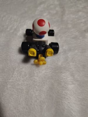 2022 McDonald's Happy Meal Toy Sealed SUPER MARIO BROS Movie #2 Toad Kart - Thumbnail 3