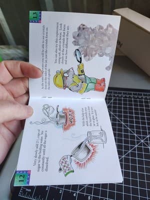 Dig into Geodes A Guide for Collectors 28 Pages - Thumbnail 3