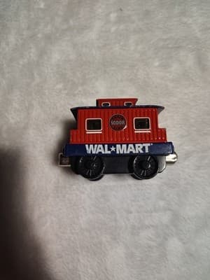 WALMART CABOOSE THOMAS FRIENDS TRAIN Diecast 2002 - Thumbnail 2