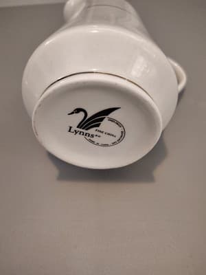 Lynn's Valentine Gold Trimmed Cream Pitcher - Thumbnail 3