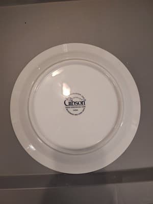 Gibson Designs COUNTRY ORCHARD Dinner Plate 9 ¾” D Fruit Rim - Thumbnail 2