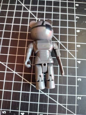 Roblox Piggy Robby Minifigure Series 2 Dark Gray - Thumbnail 2