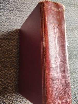 the secretary's desk book - Thumbnail 4