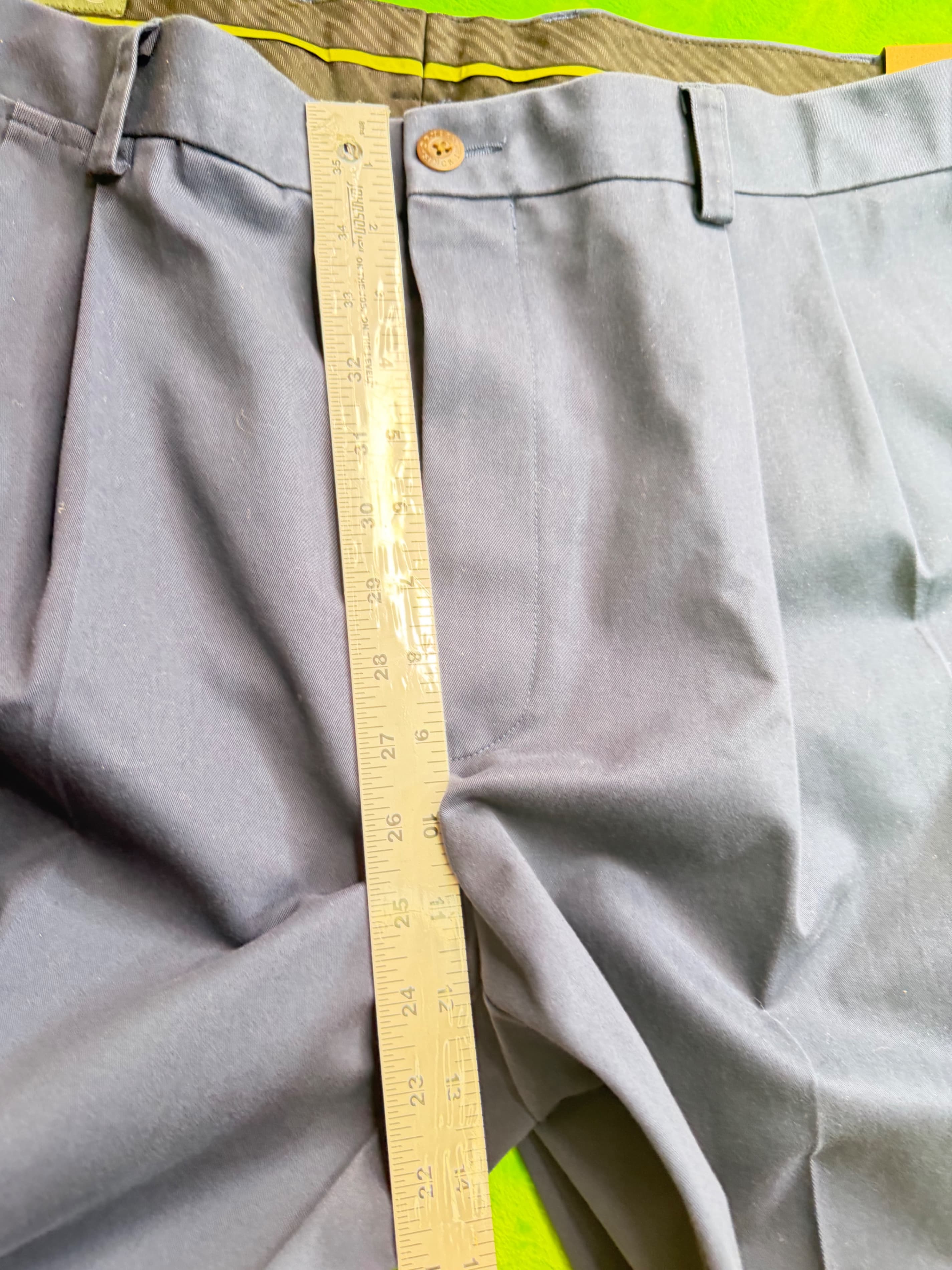 Orvis NWT Mens Pleated Stretch Chino Pants Sz 40x33 Gray - Thumbnail 8
