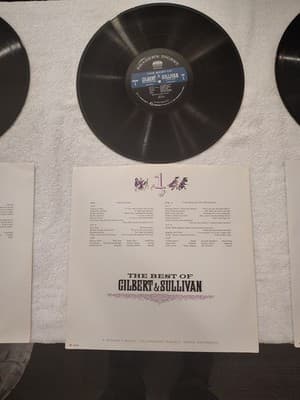 Vintage Records Vinyl The Best of Gilbert & Sullivan Boxed Collection Fold Out - Thumbnail 6