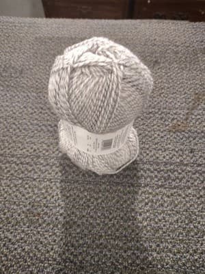 Jo-Ann Big Twist Vivid DK Medium Weight Ombre Acrylic Yarn - 1 Skein Grey - Thumbnail 3