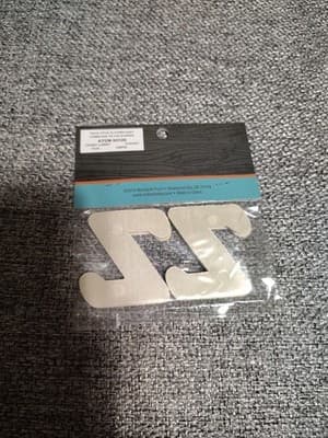 Hobby Lobby Woodpile 1.75” Wood Letters (4 Pieces Of Letter Z) Still Sealed New - Thumbnail 2