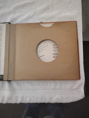 M69 ANDRE KOSTELANETZ AND HIS ORCHESTRA MUSIC-GEORGE GERSHWIN 4 RECORDS 78 Rpm - Thumbnail 3