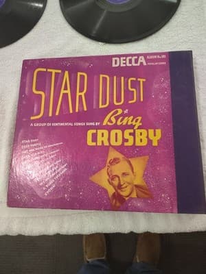 BING CROSBY ALBUM WITH 6 VINYLS 2374,3541,1794,18597,23954,18424 - Thumbnail 4