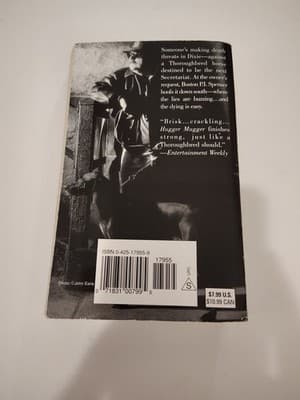 Hugger Mugger (Spenser) by Parker, Robert B. Paperback - Thumbnail 2