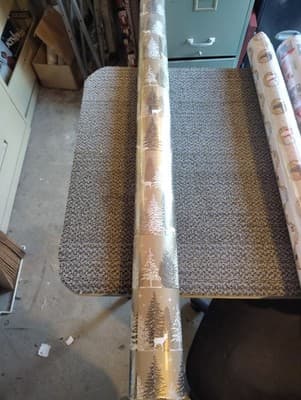 8 Pack Christmas Wrapping Paper Rolls Various Prints And Square Ft-NEW - Thumbnail 6