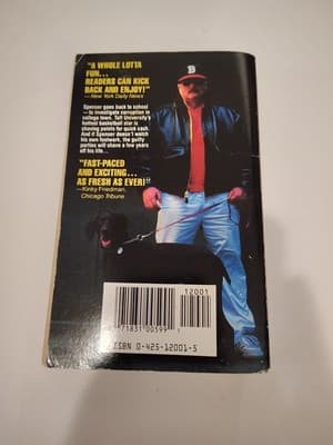 Playmates (Spenser, No 16) - mass market paperback Parker, Robert B. - Thumbnail 2