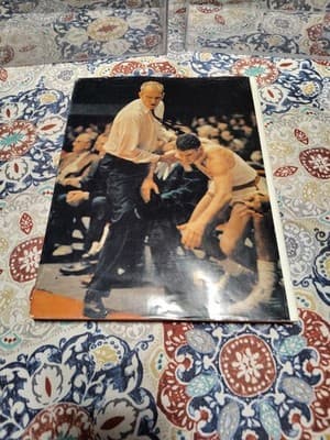 BONES Honk Your Horn if You Love Basketball BONES McKINNEY 1988 1st Ed - Thumbnail 2