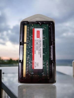 Innodisk 4GB DDR3 1600 SODIMM M3ST-4GSSCLPC-E24 WITH FREE SHIPPING!!!!!! - Thumbnail 6
