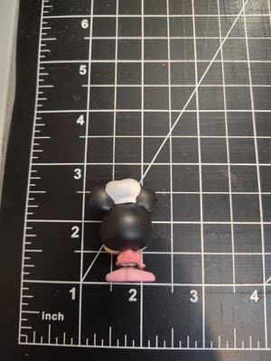 Disney Doorables Series 8 MINNIE MOUSE Scented Mini Figure Mint OOP - Thumbnail 2