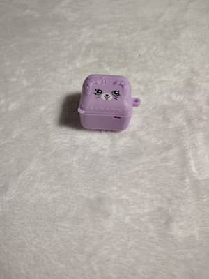 Shopkins Season Five Purple Backpack - Thumbnail 2