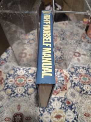 Fix It Yourself Manual Editors of Reader's Digest hardcover - Thumbnail 3