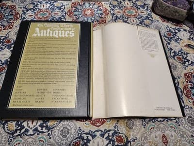 The Spinning Wheel's Complete Book of Antiques by - Hard Back With Dust Jacket - Thumbnail 6