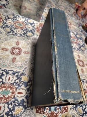 Vintage Webster's Seventh New Collegiate Dictionary Blue & Gold Hardcover 1972 - Thumbnail 5