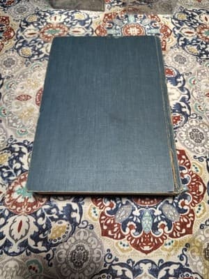 Vintage Webster's Seventh New Collegiate Dictionary Blue & Gold Hardcover 1972 - Thumbnail 2