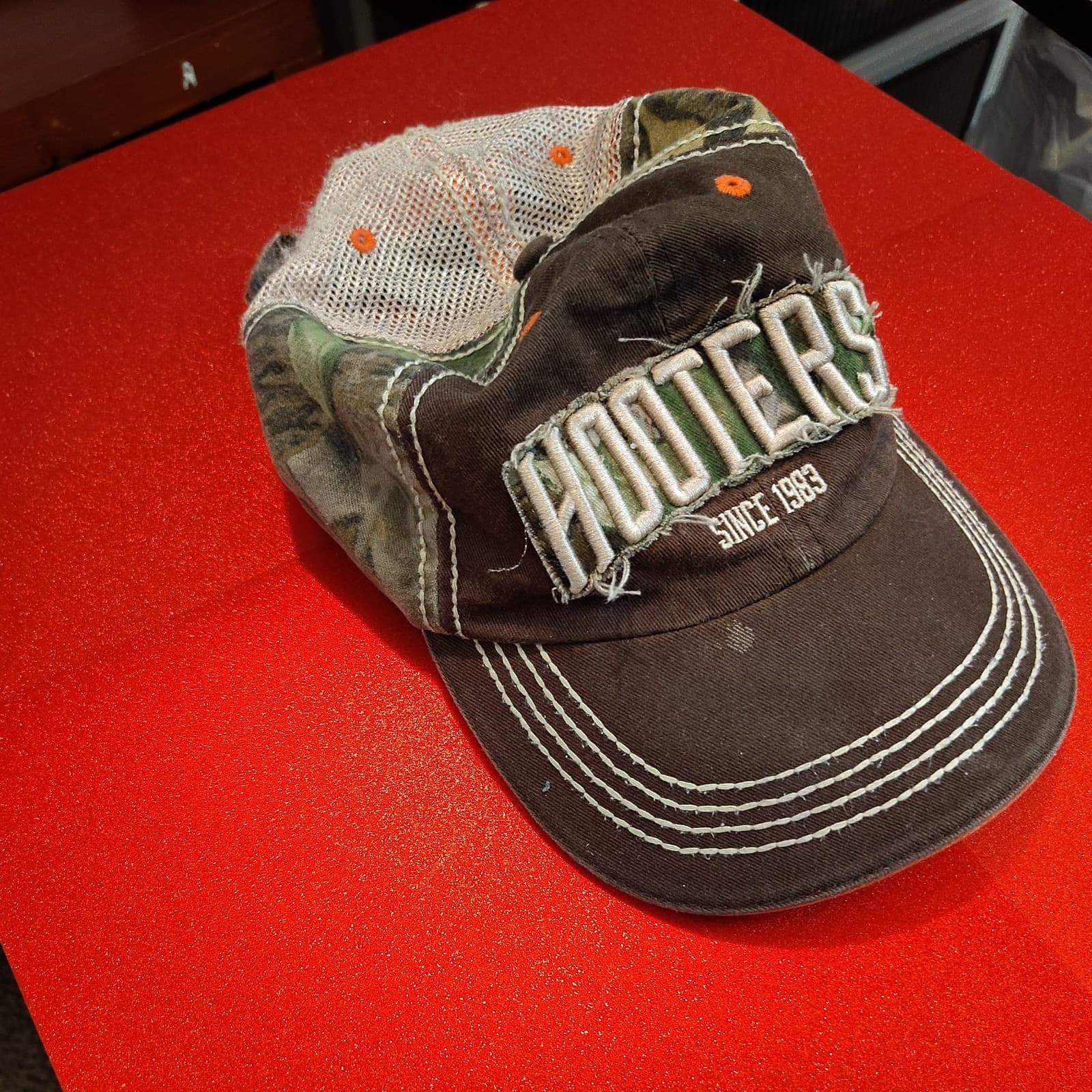 HOOTERS Baseball Hat Since 1983 Owl Adjustable Embroidered Mesh Back - Thumbnail 3