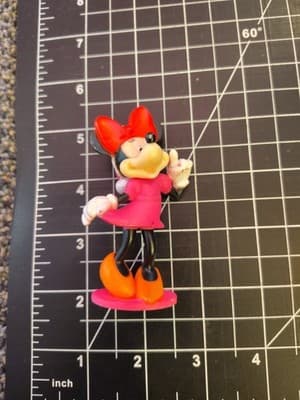 Greenbrier International Disney Minnie Mouse Christmas Figure Pink Dress - Thumbnail 3