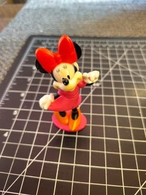 Greenbrier International Disney Minnie Mouse Christmas Figure Pink Dress
