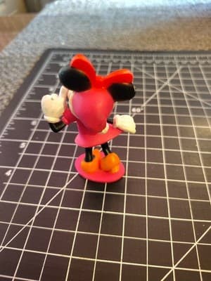 Greenbrier International Disney Minnie Mouse Christmas Figure Pink Dress - Thumbnail 2