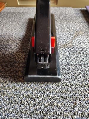 Stanley Bostich 130-Sheet Heavy Duty Stapler, Black - Thumbnail 5