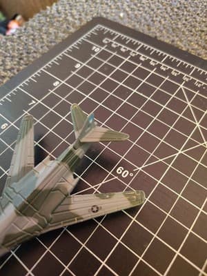 Maisto B-1 Lancer 1:1038 Diecast Military Airplane Model Gray Green B-1 Aircraft - Thumbnail 6