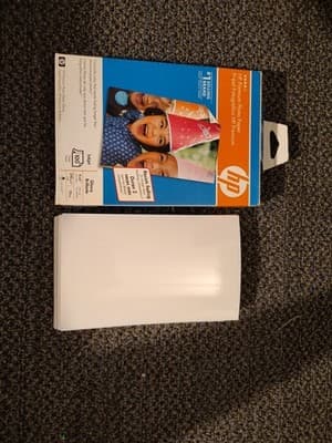 HP Premium Glossy Photo Paper 4x6 in 240gsm Q1990A Inkjet 69 Sheets Left