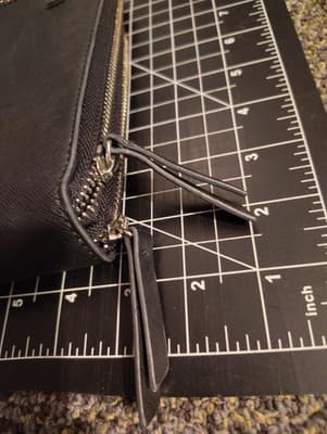 Nine West Black Saffiano Faux Leather Crossbody Phone Bag Silver Hardware - Thumbnail 3