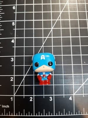 2019 Marvel Funko Captain America Mini Pint Size Heroes 1.5"T Action Figure