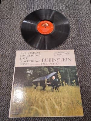 RUBINSTEIN, Rachmaninoff & Liszt, Reiner/Wallenstein LM-2068 RCA VICTOR Vinyl