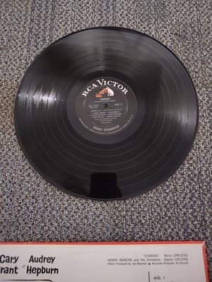 EX original 1963 RCA Stereo LP HERY MANCINI Charade Audrey Hepburn VG - Thumbnail 4