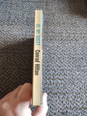 Be My Guest by Conrad Hilton 1957 Hotel Room Copy Illust First Paperback Edition - Thumbnail 3
