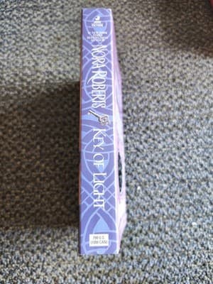 Key of Light by Nora Roberts (2003, Mass Market) - Thumbnail 3