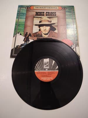 Mike Cross Wanted The Bounty Hunter Vinyl LP 1979 Moonlight Records MLR 1002 - Thumbnail 3