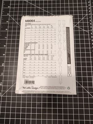 McCall's M8064 Misses XS to M Dress Uncut Learn to Sew Pattern New - Thumbnail 2