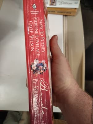 Bride by Arrangement by Merline Lovelace, Mary Jo Putney and Gayle Wilson (2000, - Thumbnail 2