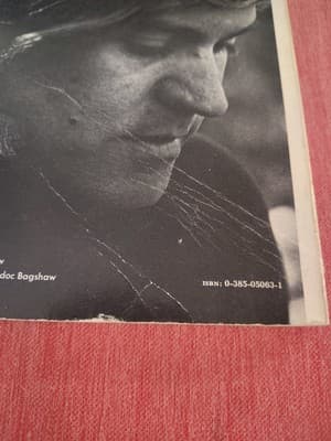 I Touch the Earth, the Earth Touches Me By Hugh Prather 1972 Paperback - Thumbnail 4