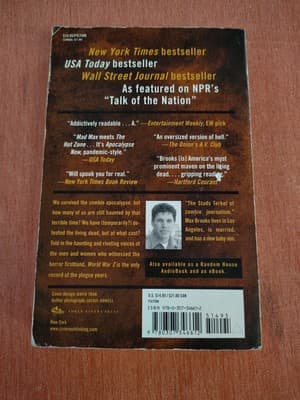 World War Z : An Oral History of the Zombie War by Max Brooks (2007, Trade... - Thumbnail 3