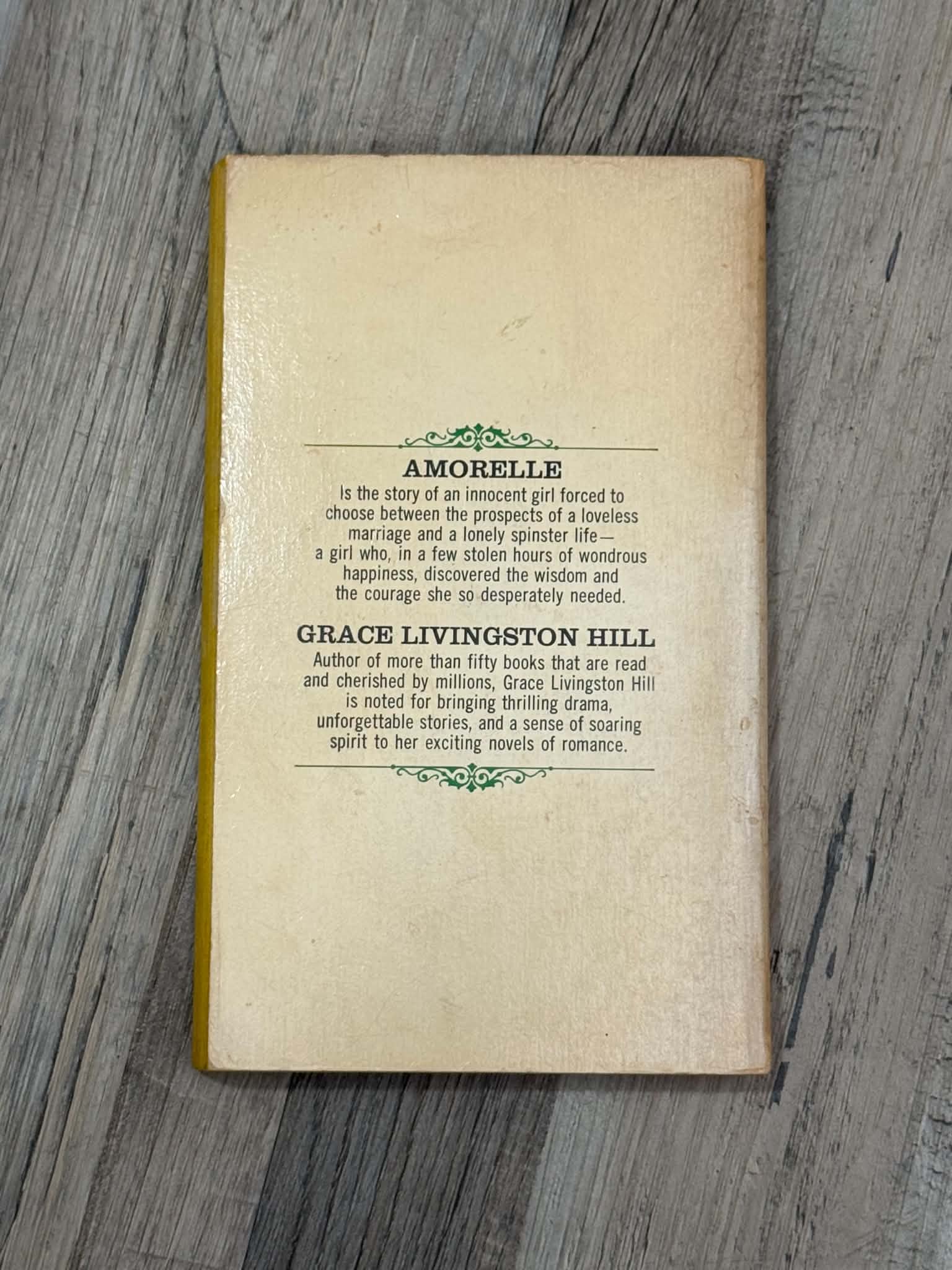 Amorelle by Grace Livingston Hill Vintage Paperback - Thumbnail 2