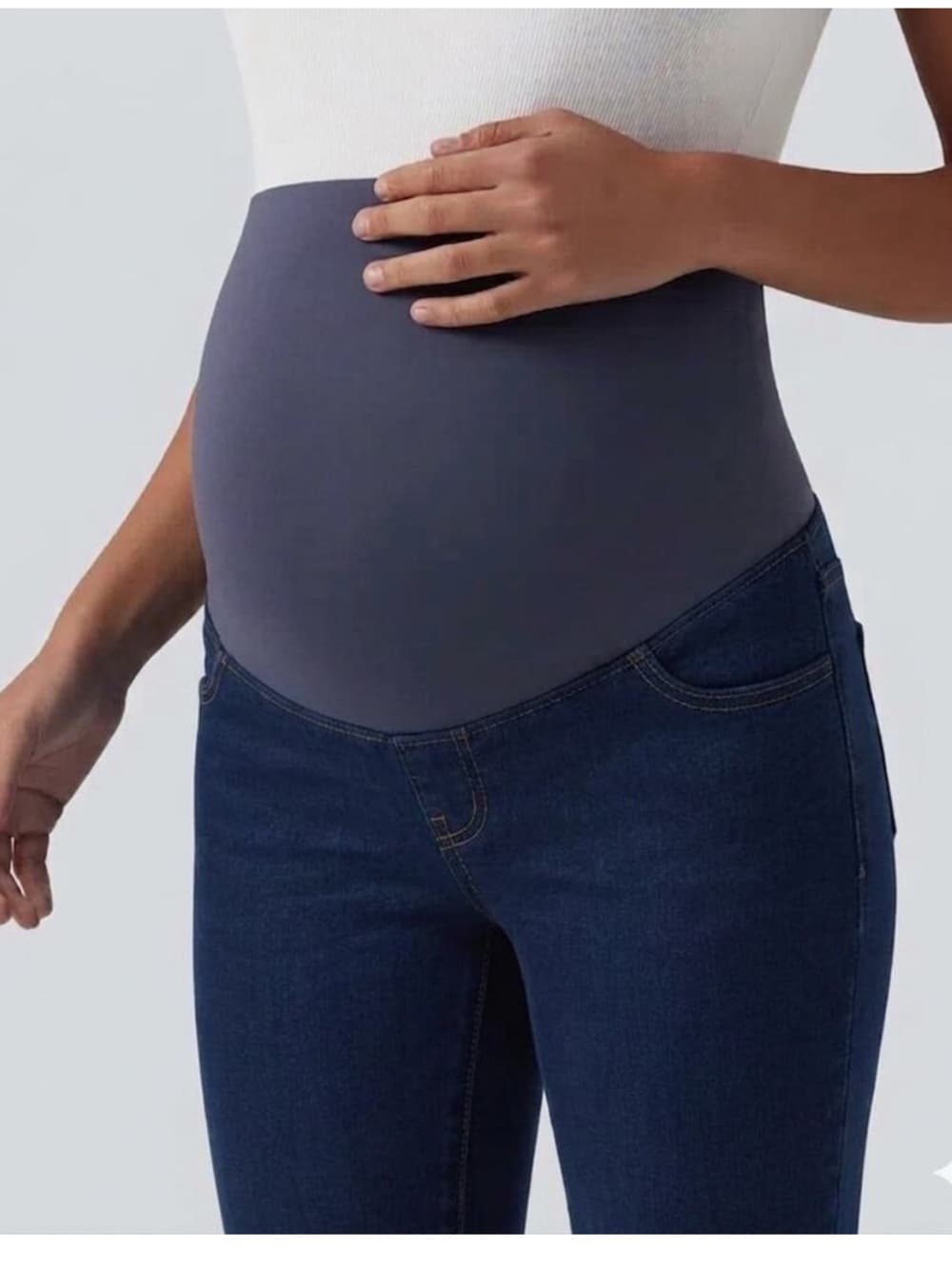 Halara Flex™ Super High Waisted Skinny 7/8 Casual Maternity Jeans with Pockets - Thumbnail 7