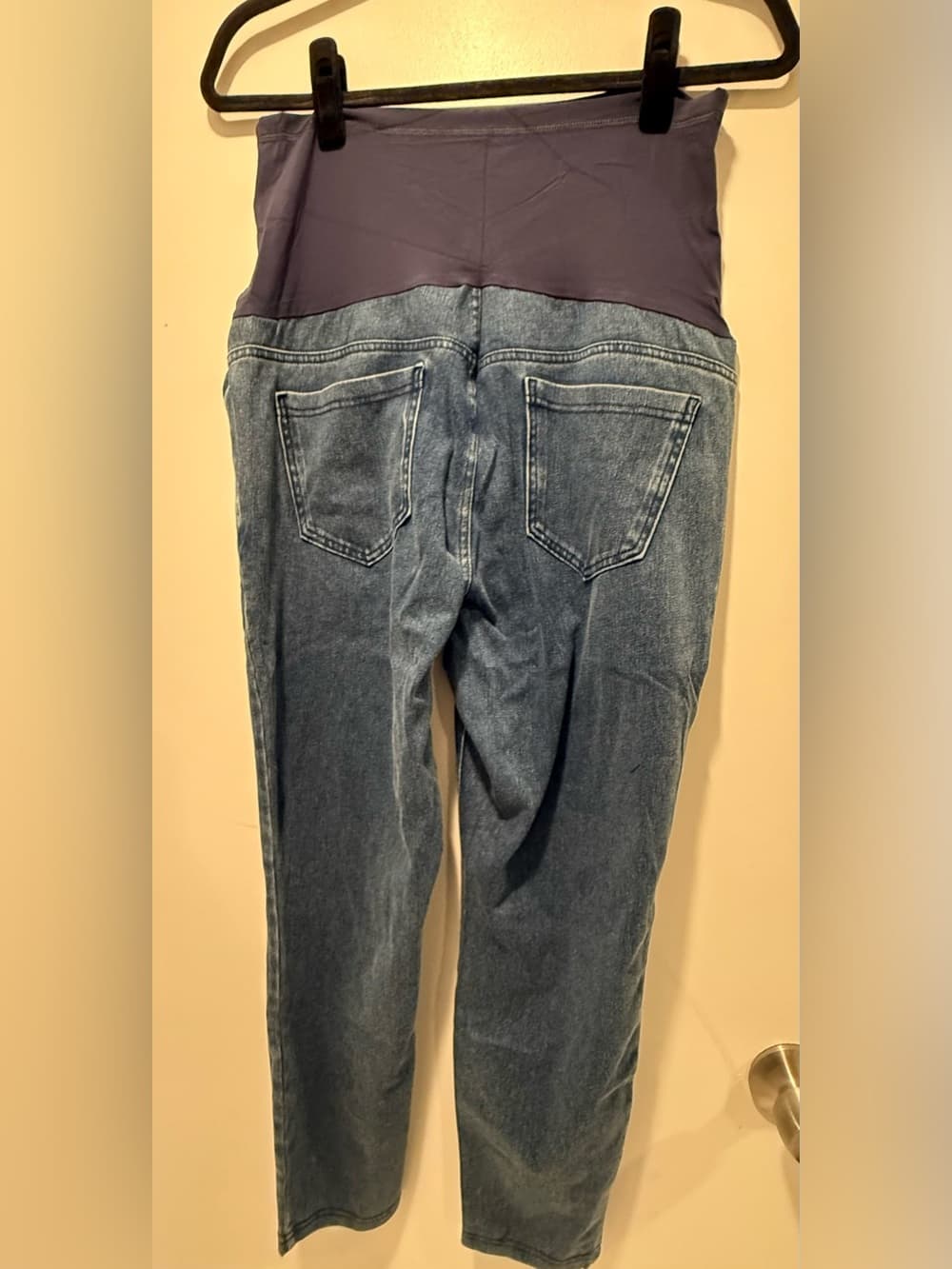 Halara Flex™ Super High Waisted Skinny 7/8 Casual Maternity Jeans with Pockets - Thumbnail 4