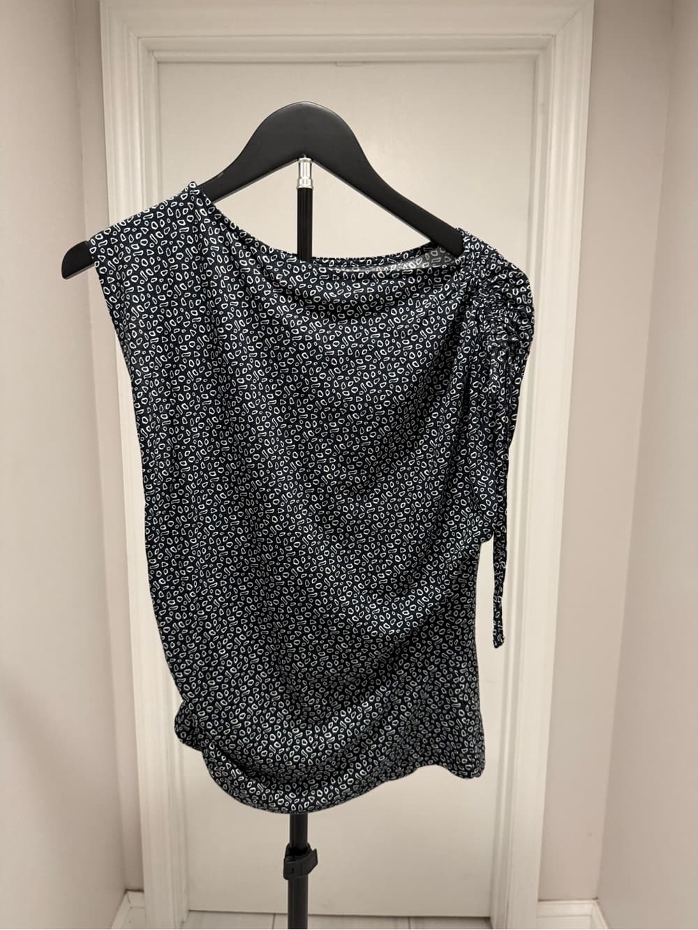Nation LTD Julie Shoulder Tie Top Navy and White - Thumbnail 5