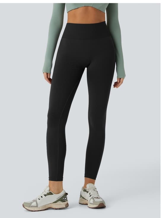Halara OneForm Seamless Flow Mid Rise Tummy Control Butt Lifting Yoga - Thumbnail 8