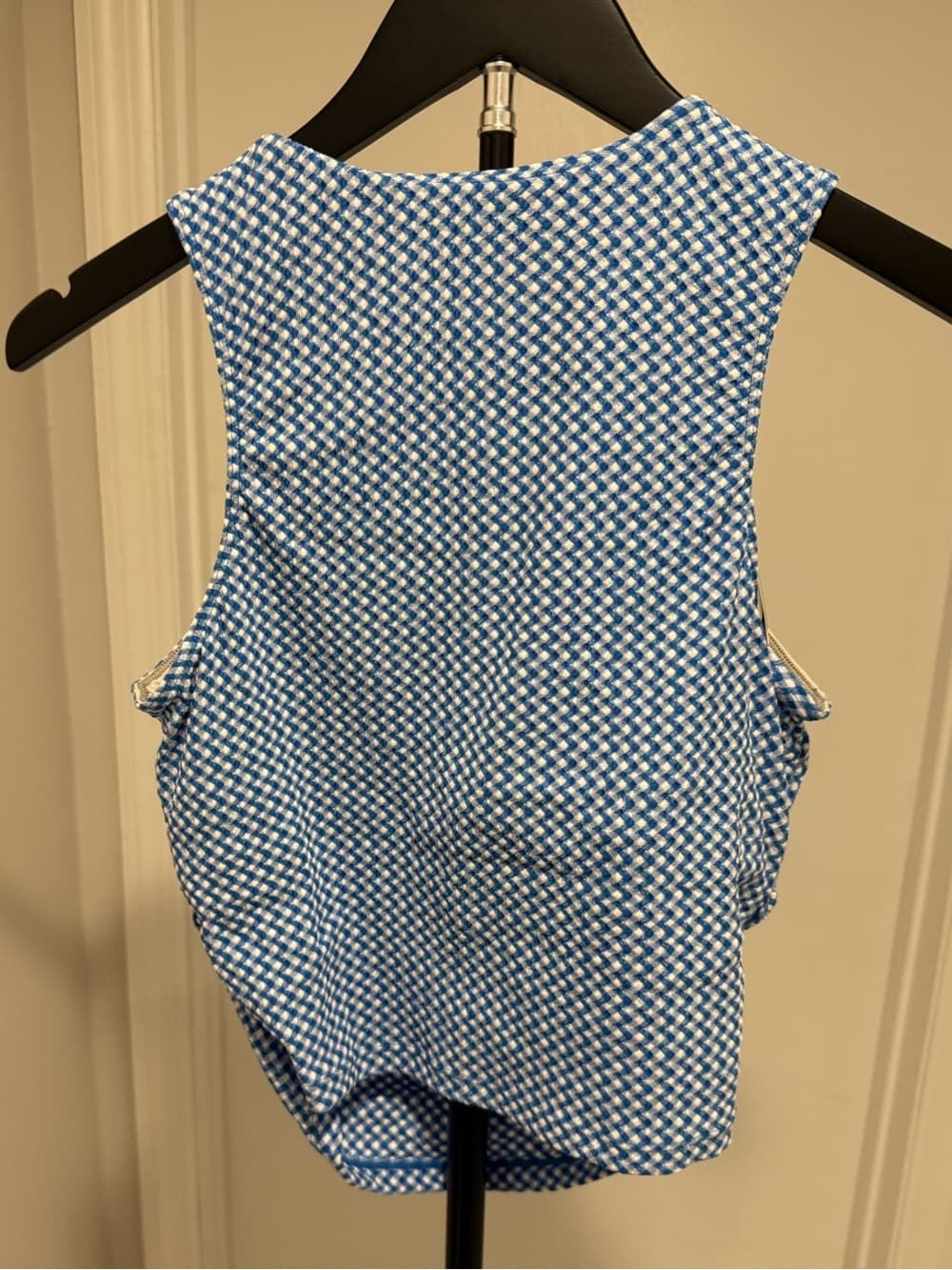 Halara Softlyzero Airy Blue Gingham Sleeveless Tank Top Built In Bra - Thumbnail 2
